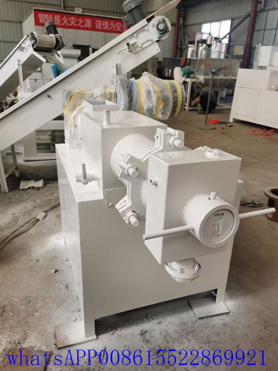 m&aacute;quina para hacer jab&oacute;n 88