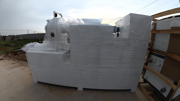 Vacuum soap plodder machine wrapped in plastic film, soap extruder for solid toilet soap and laundry soap making