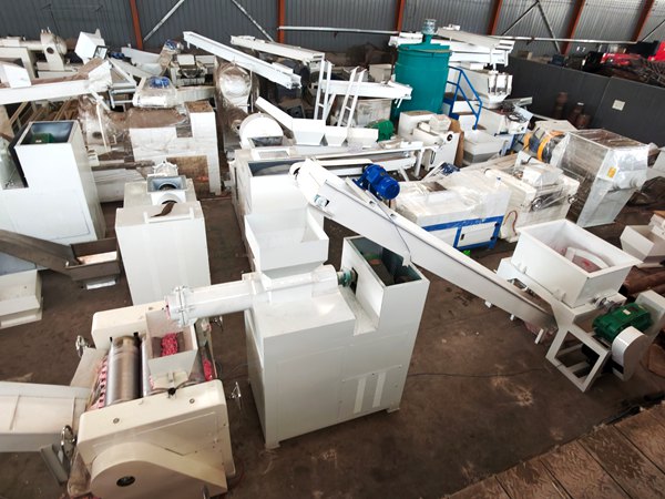 L&iacute;nea de m&aacute;quina para hacer jabones, equipo industrial de fabricaci&oacute;n de jab&oacute;n s&oacute;lido